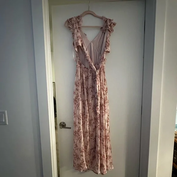 NWT Francesca’s Bow Back Floral Maxi Dress - Picture 5 of 6
